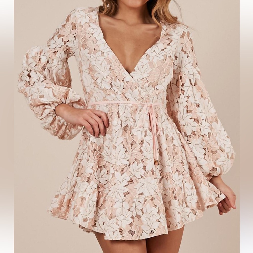 Hello Molly blush pink dress